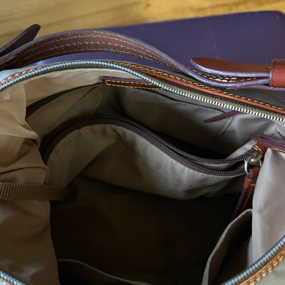 Nylon Dooney and Bourke. - Picture 4 of 6